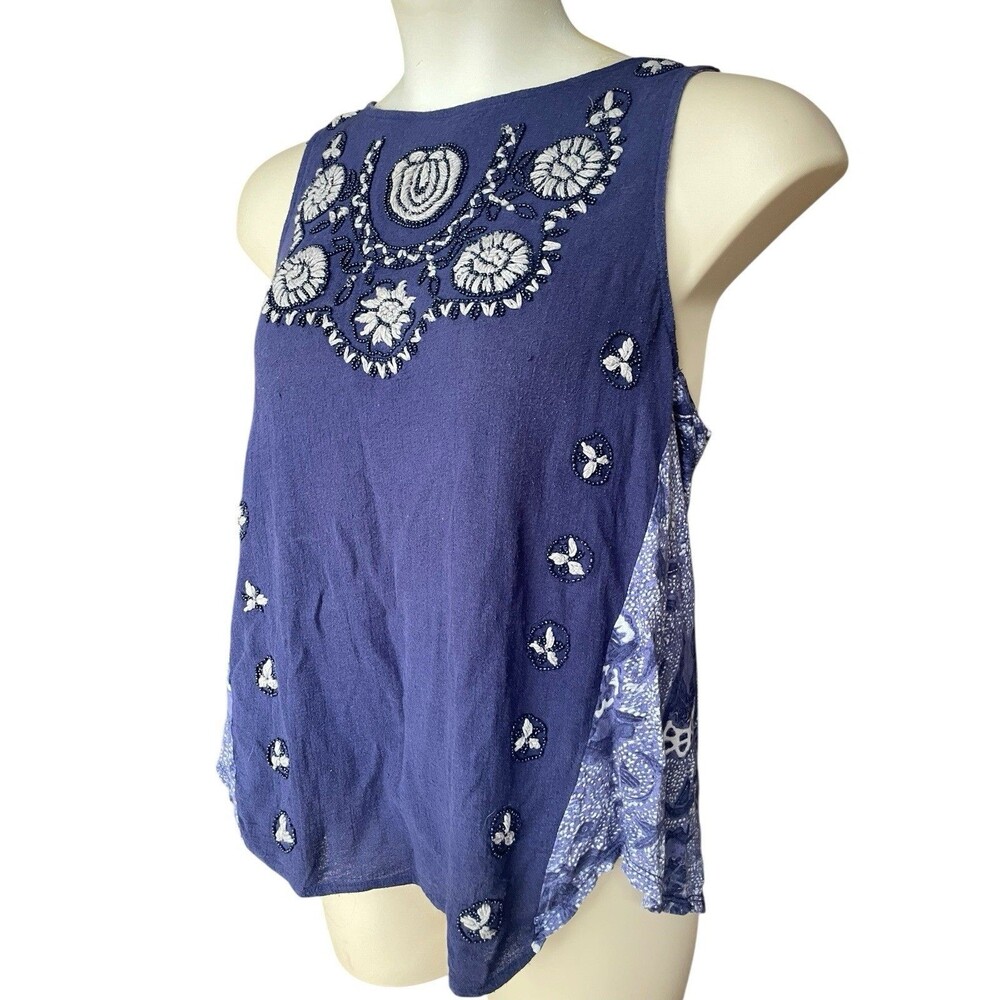 Lucky Brand Beaded Embroidered Bohemian Top Size S / M Blue Festival Boho Floral